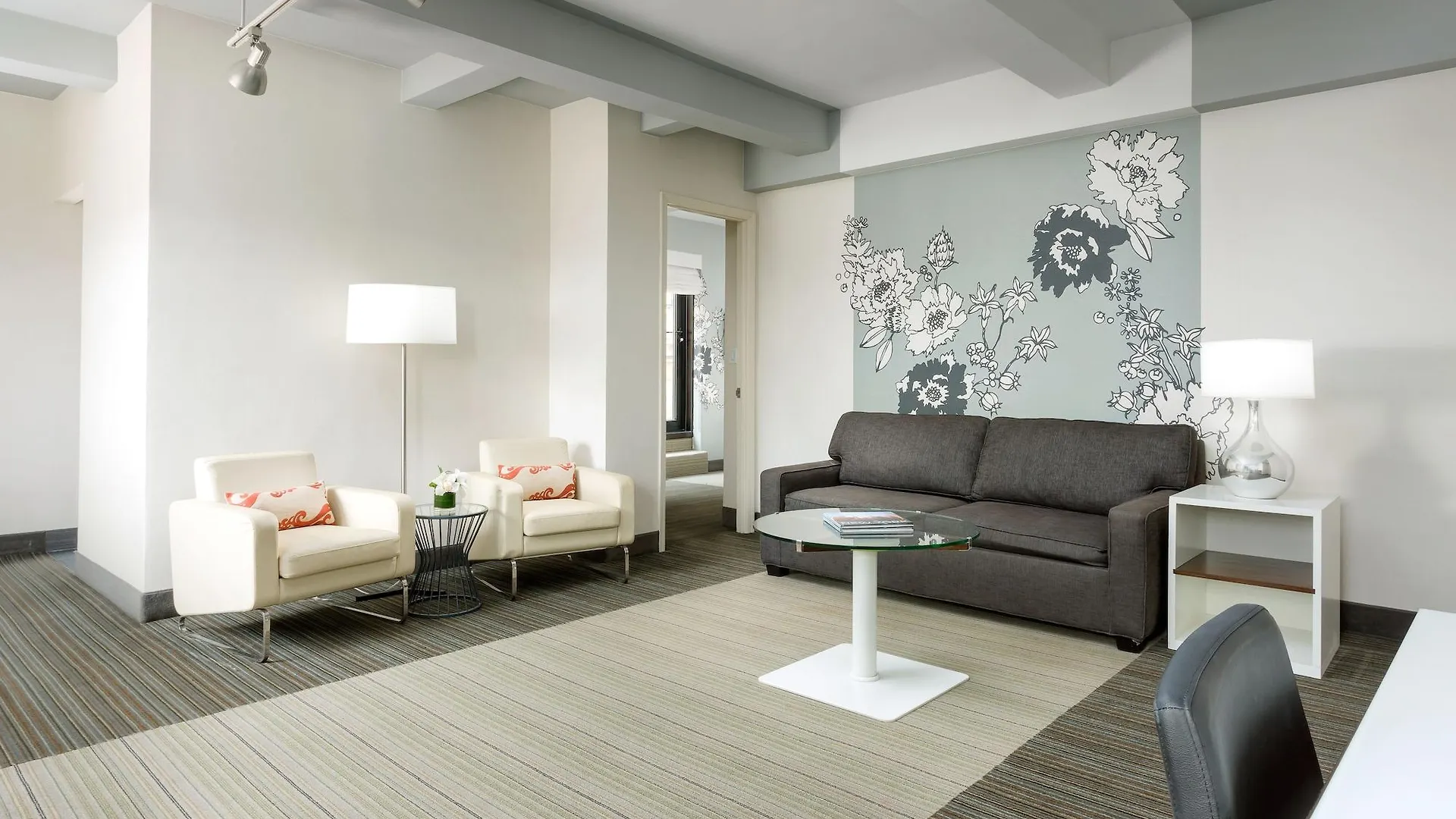 Stewart Hotel New York 4*,