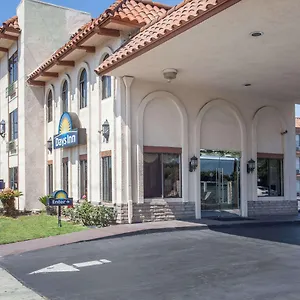 Days By Wyndham Near The Park 2*, Anaheim États-Unis