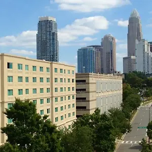 doubletree-by-hilton-charlotte-gateway-village.1sthotelscharlotte.com/