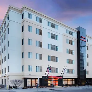 https://hampton-inn-suites-denver-downtown-80203.seedenverhotels.com
