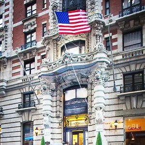 Отель The At Fifth Avenue, Нью-Йорк